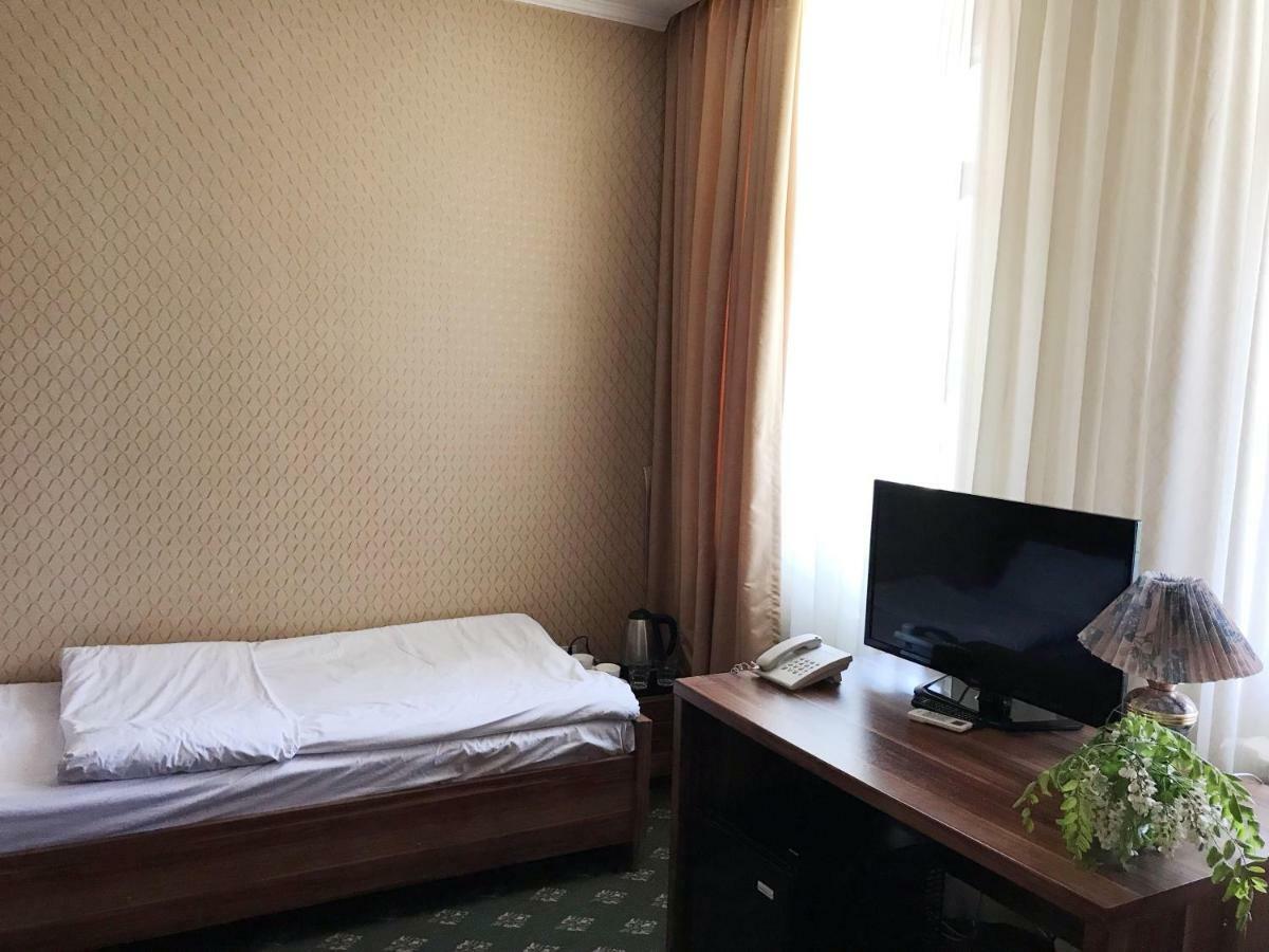 Park House Taldykorgan Ξενοδοχείο Εξωτερικό φωτογραφία